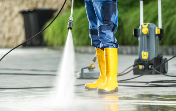 Best Pressure Washing Contractors  in Tuolumne City, CA